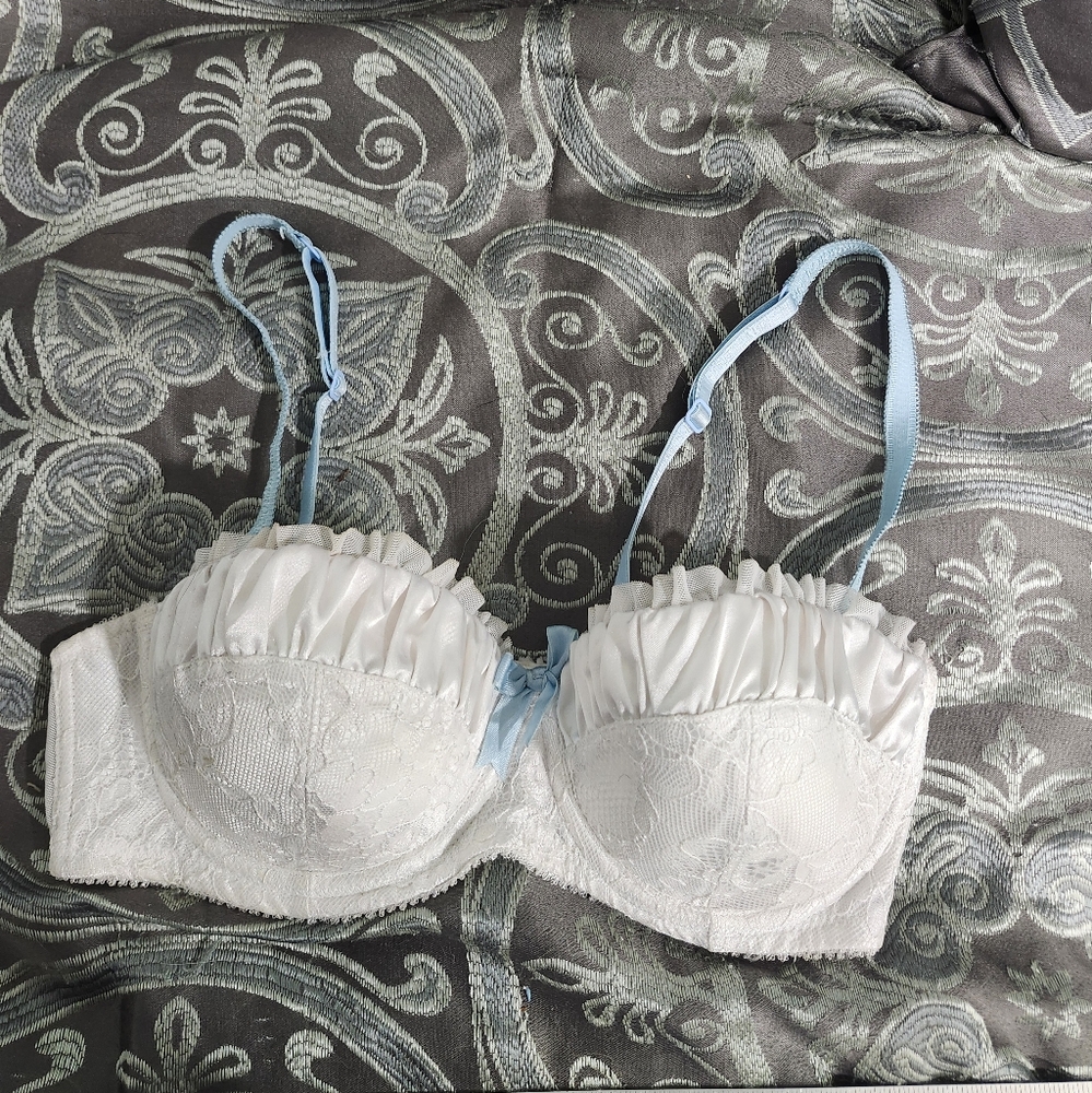 Y2K Jezebel White And Blue Satin Lace Bra Size 34C